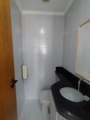 Image 7 - 938721