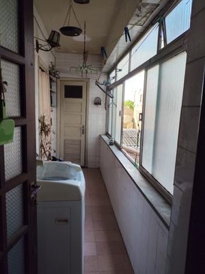 Image 8 - 938955