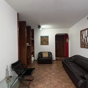 Image 3 - 939074
