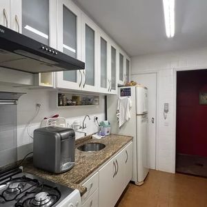 Image 32 - 939074