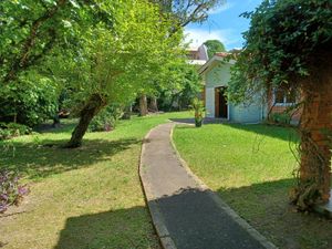 Image 23 - 939080