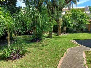 Image 27 - 939080