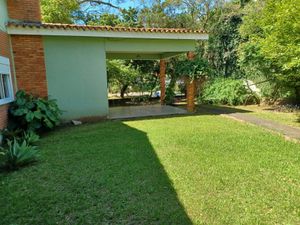 Image 22 - 939080
