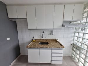 Image 17 - 939120