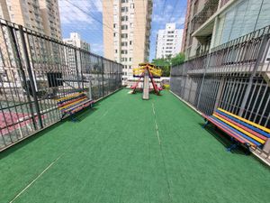 Image 29 - 939120
