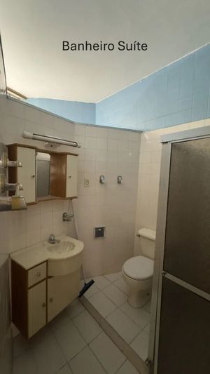 Image 10 - 939588