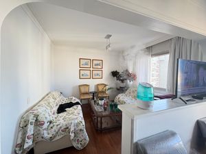 Image 4 - 939677