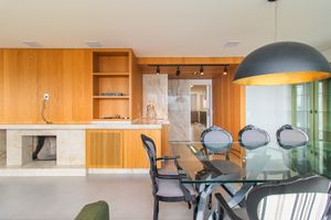Image 35 - 939854