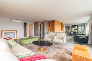 Image 34 - 939854