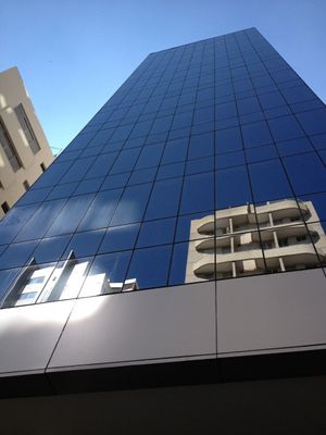 Image 21 - 939984