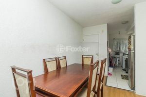 Image 3 - 940295