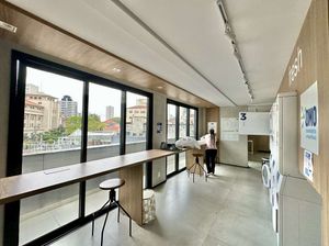 Image 35 - 940385