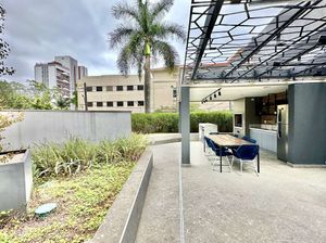 Image 36 - 940385