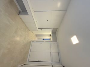 Image 26 - 940661
