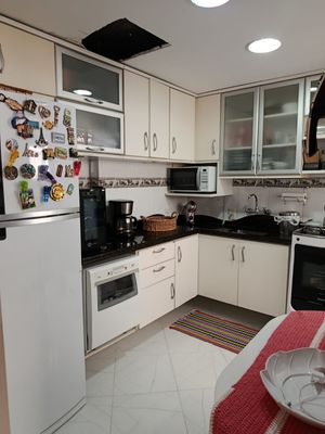 Image 17 - 940854