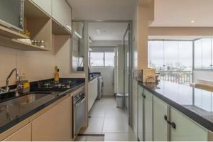 Image 10 - 940952
