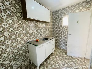 Image 3 - 941646