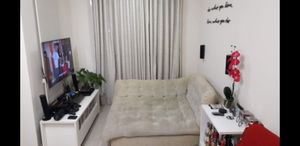 Image 3 - 941674
