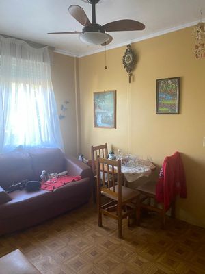 Image 1 - 941687