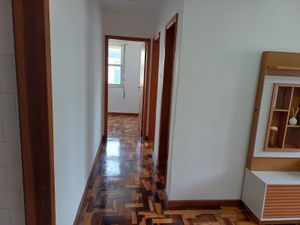 Image 12 - 941767