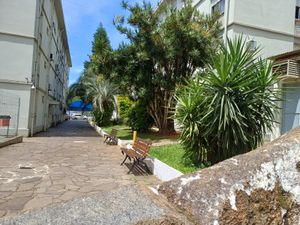 Image 11 - 941767