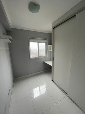 Image 9 - 941860