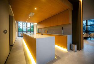 Image 25 - 941881
