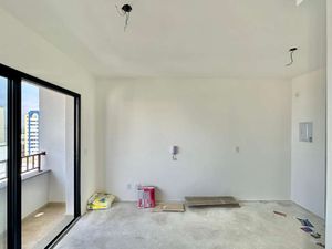 Image 3 - 941881