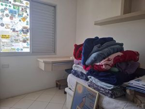 Image 10 - 942229