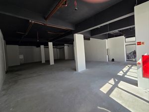 Image 4 - 942238