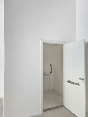 Image 14 - 942238