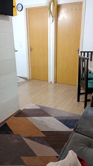 Image 3 - 942240