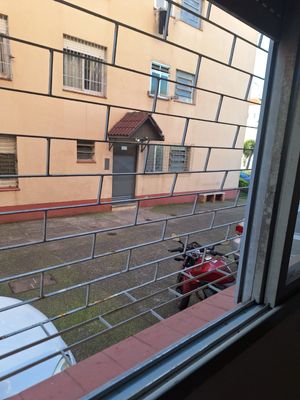 Image 8 - 942440