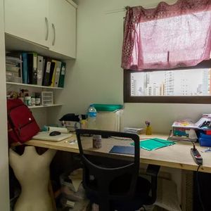 Image 37 - 942485