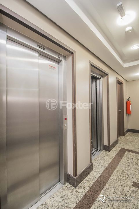Image 3 - 10005