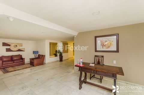 Image 7 - 941156