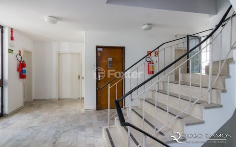 Image 8 - 886513