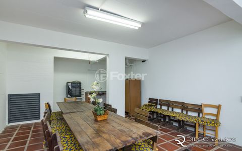 Image 10 - 886513