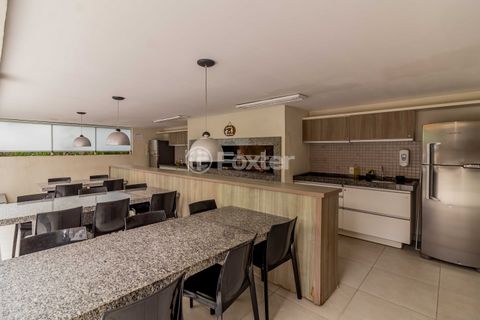 Image 15 - 916117