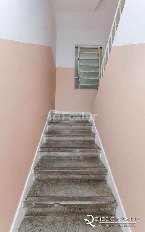 Image 7 - 869333