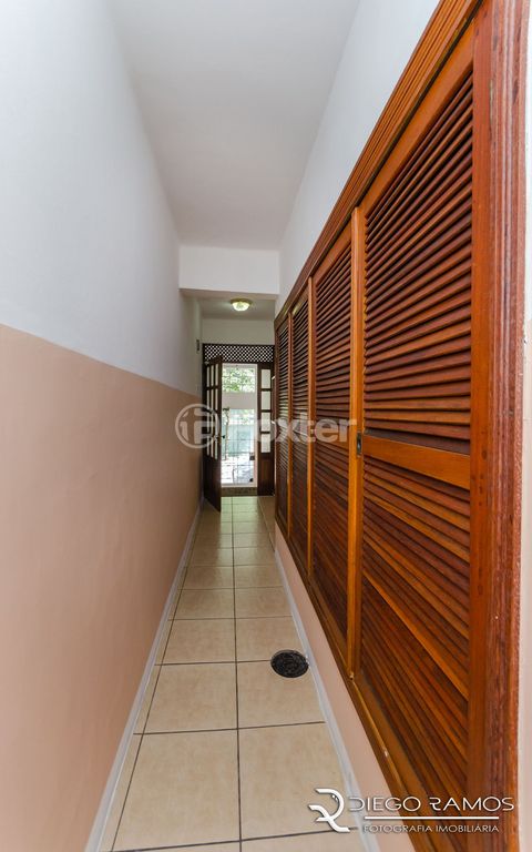 Image 6 - 869333