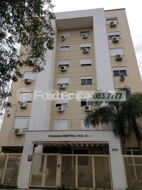 Image 10 - 928295
