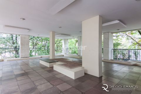 Image 9 - 883854