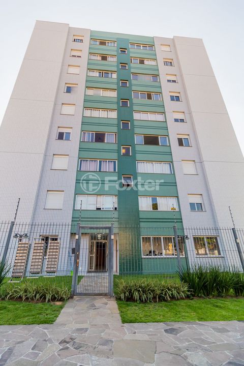 Image 6 - 879347