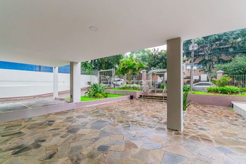 Image 7 - 878276