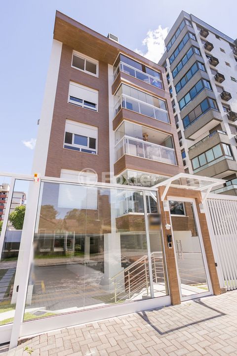 Image 7 - 928388