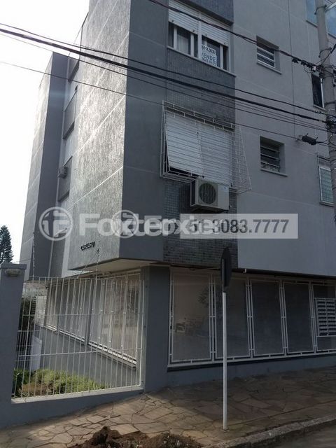 Image 5 - 870935