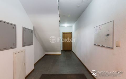 Image 7 - 869347