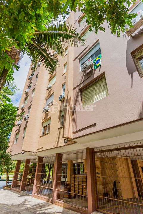 Image 7 - 916814