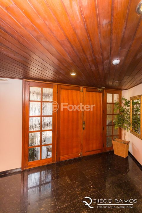 Image 7 - 872384